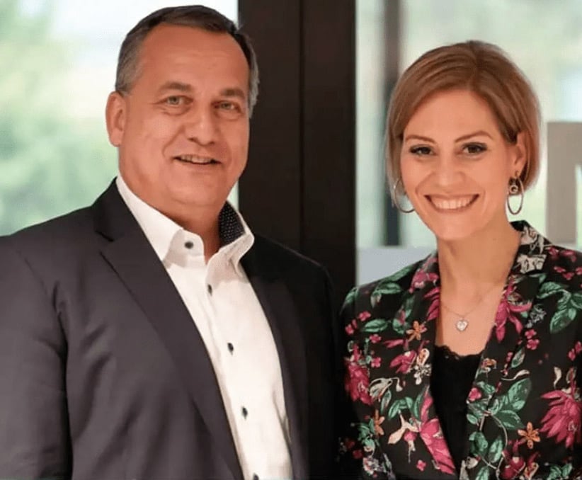 Mobirise Website Builder